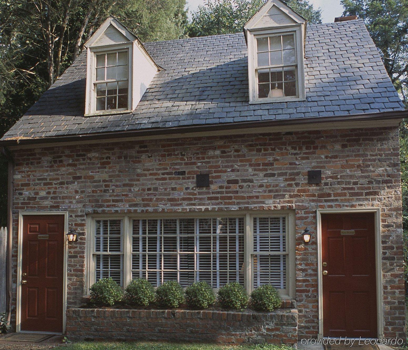 Cedars Of Williamsburg Bed & Breakfast Extérieur photo