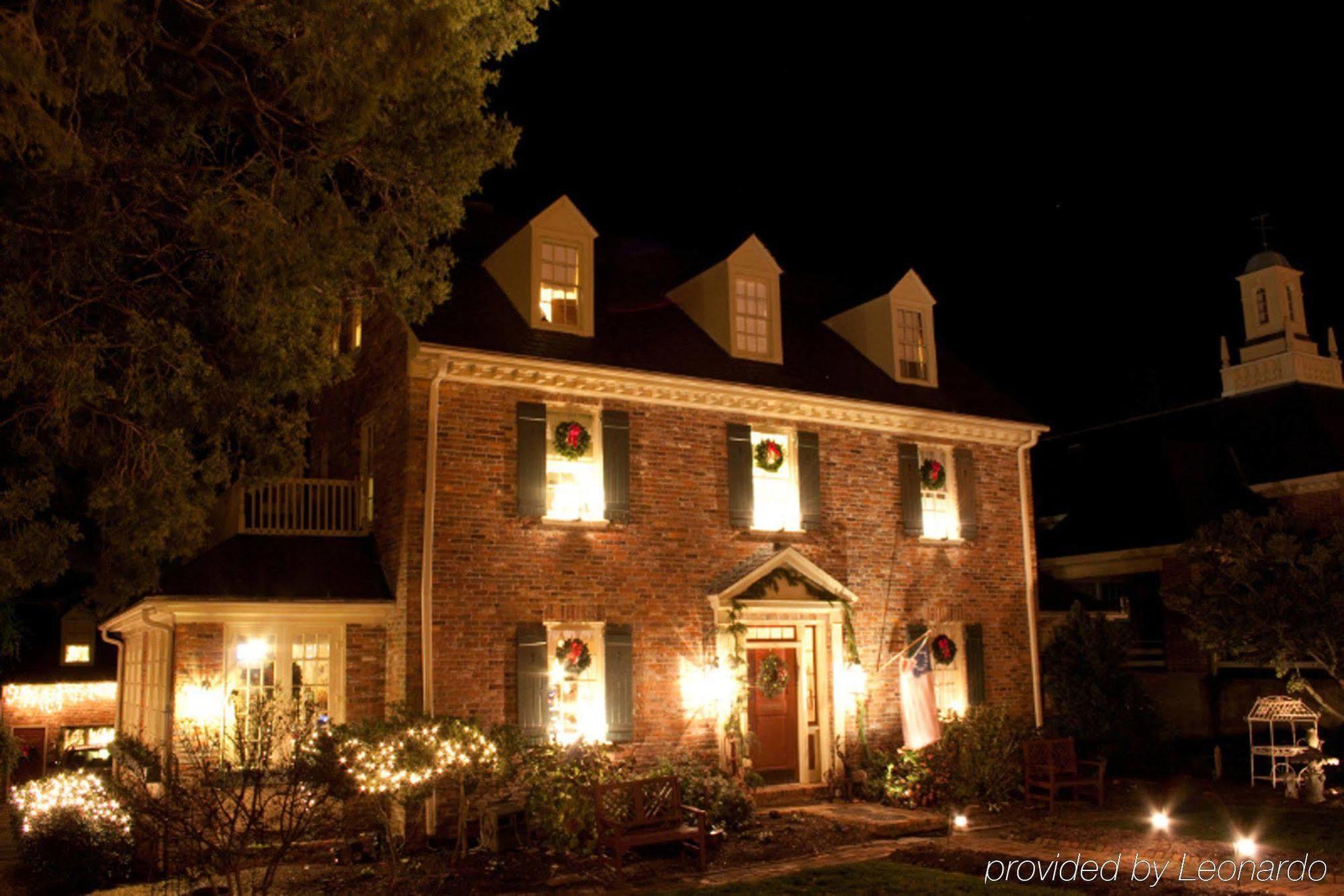 Cedars Of Williamsburg Bed & Breakfast Extérieur photo