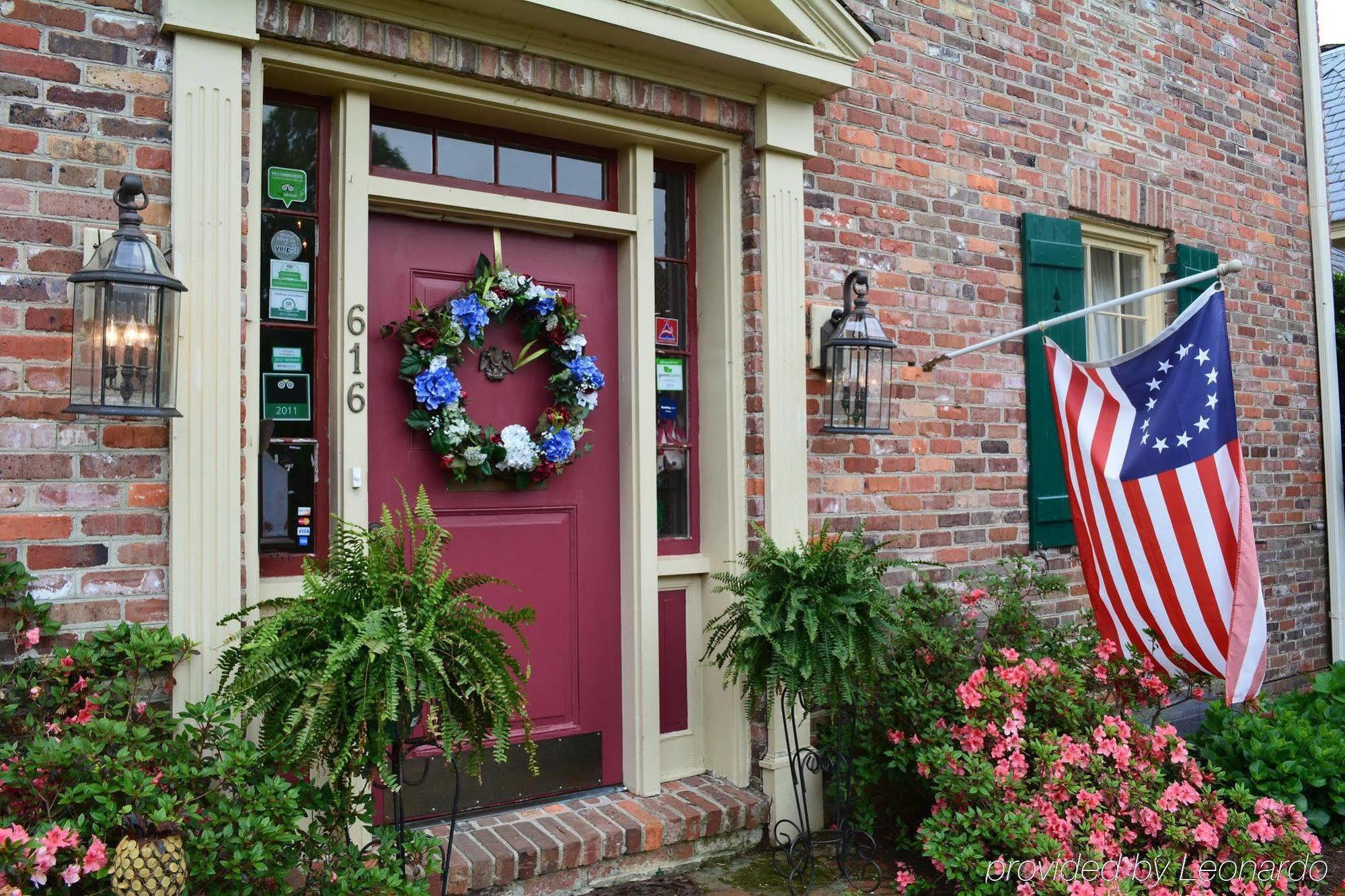 Cedars Of Williamsburg Bed & Breakfast Extérieur photo
