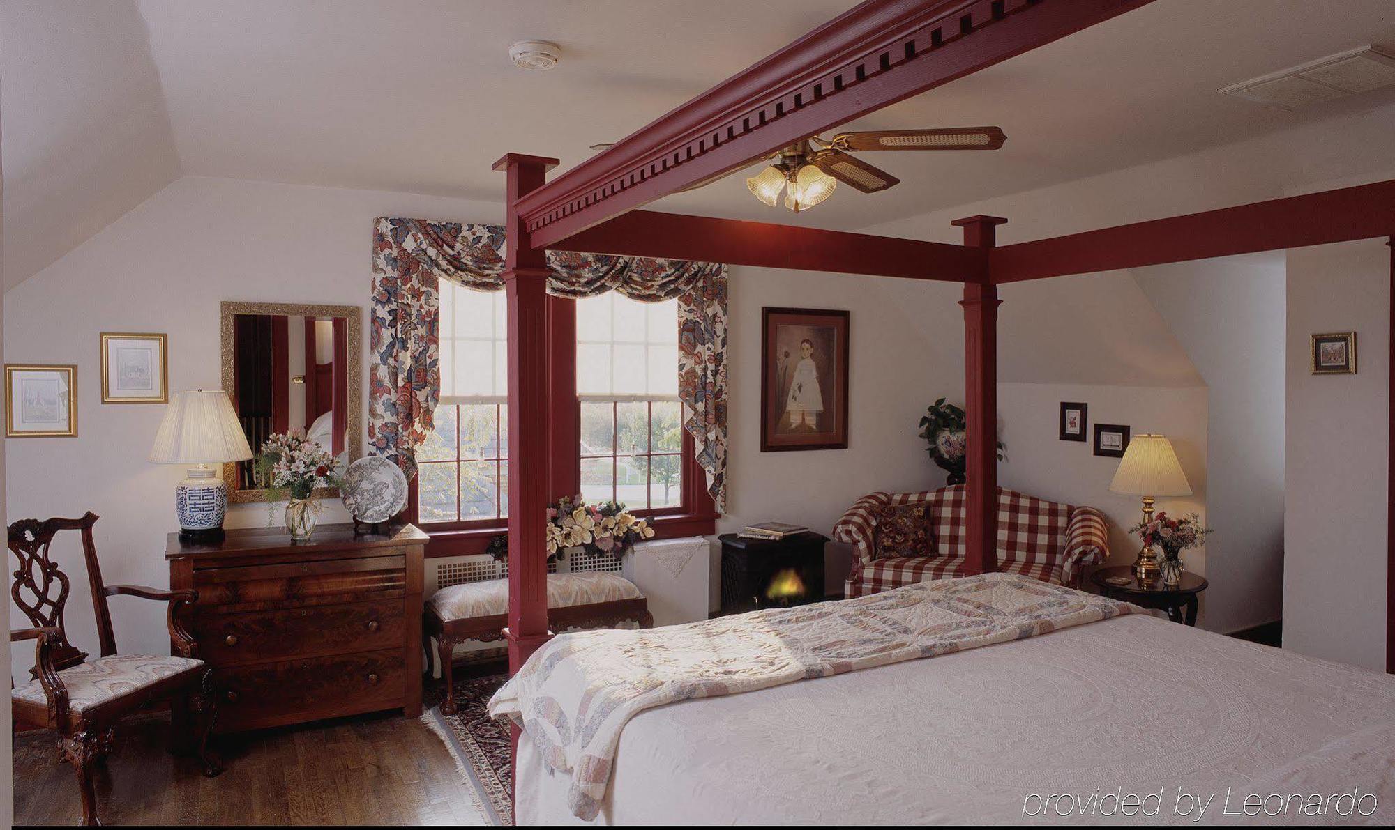 Cedars Of Williamsburg Bed & Breakfast Extérieur photo