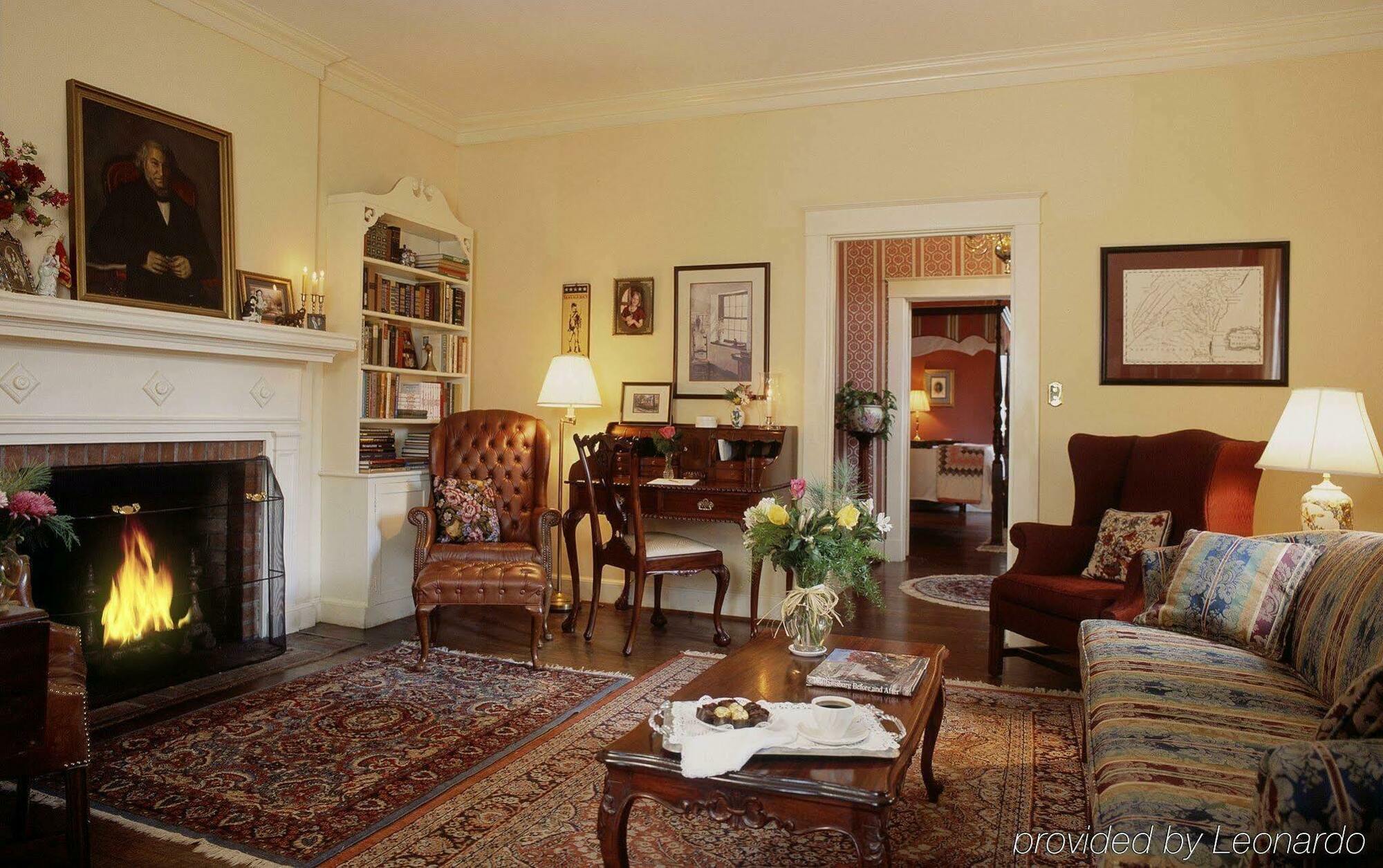 Cedars Of Williamsburg Bed & Breakfast Extérieur photo